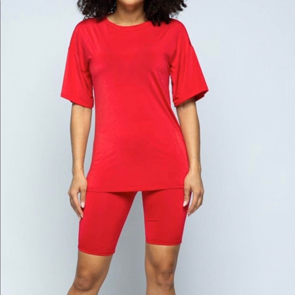 Shirt and bike shorts set Red